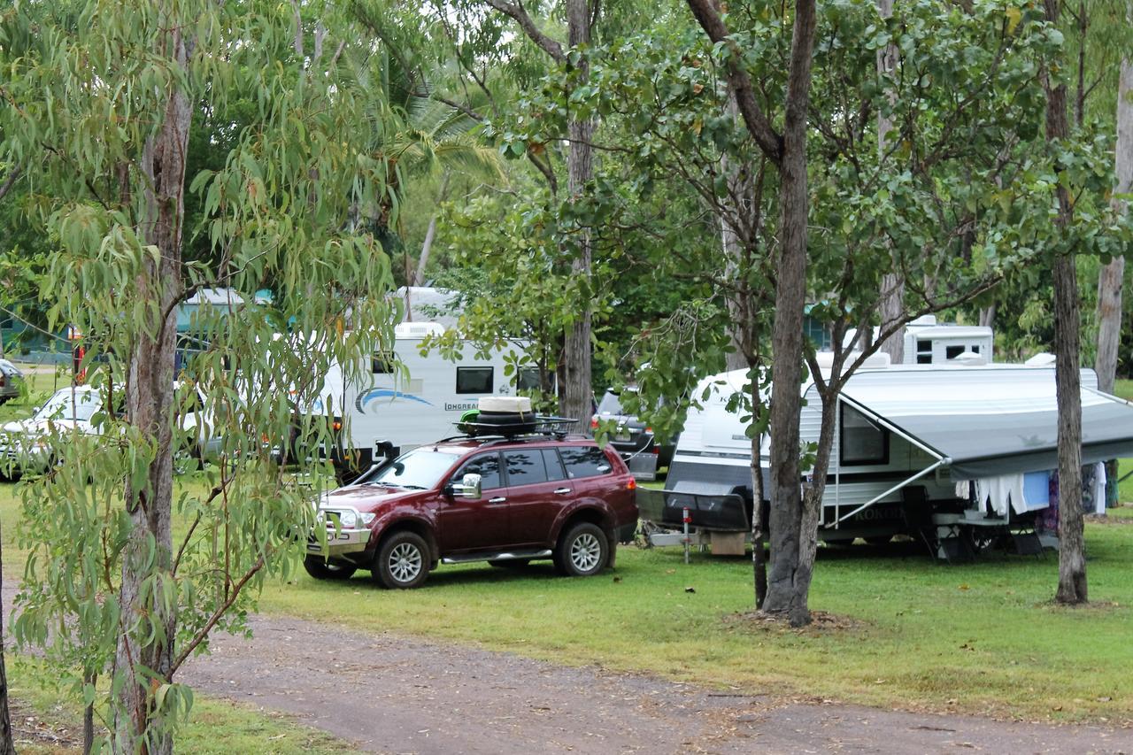 Corroboree Park Tavern Hotel Marrakai Bagian luar foto